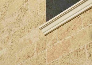Muro in pietra leccese